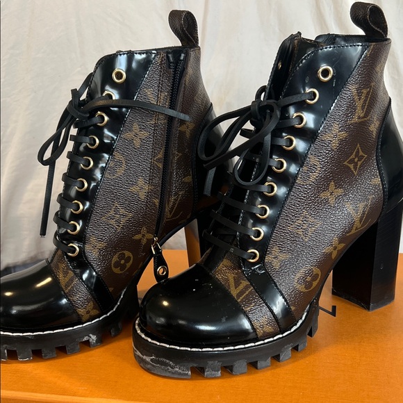 Louis Vuitton Black and Brown Heeled Boots - Picture 3 of 6